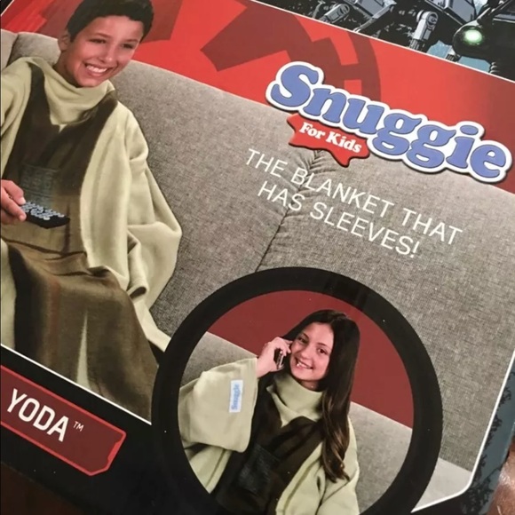 Star Wars Snuggie For Kids -Yoda New In Box - Picture 2 of 6